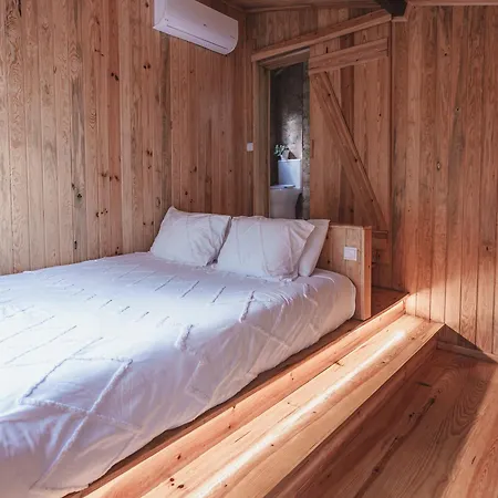 Nativo Natureza Pink Wood Luxury tent Cela (Leira)